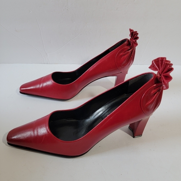VTG PROXY Made in Spain Red Pointed Toe Pump Shoes Sz 9.5 Leather Bow Accent - Picture 12 of 12